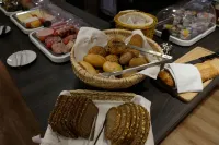 ミンクス - シティホテルズ - 朝食