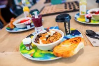 VIE Via - Your Hotel - Desayuno