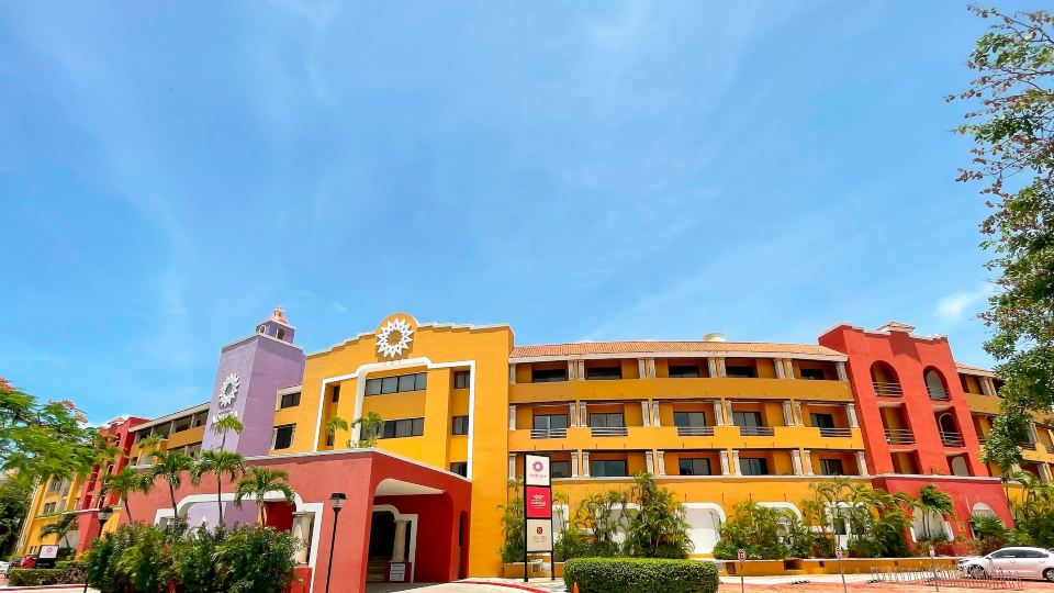 Adhara Hacienda Cancun