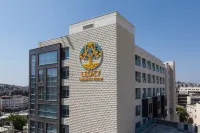 Legacy Hotel & Convention Center Nazareth Hotels in Ka'abiyye-Tabbash-Hajajre