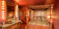 The Collins Inn and Seaside Cottages - Adults Only Hotels in Westport