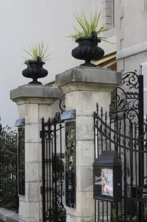 Hôtel Maïtagaria Отели в г. Биарриц