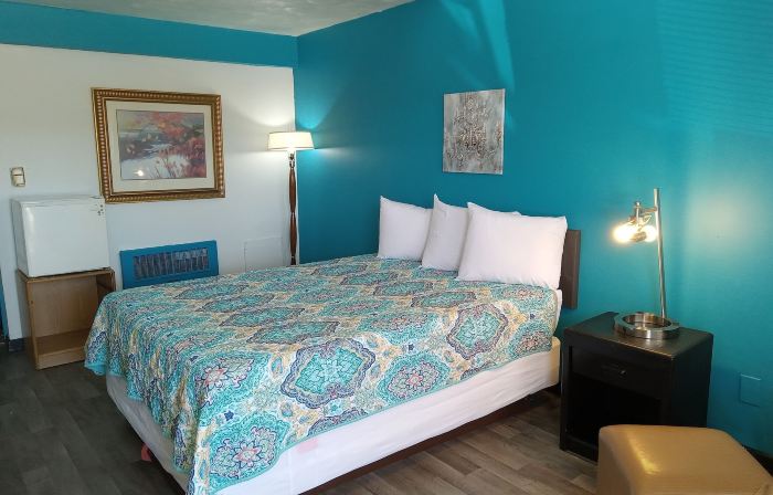 Capri Motel