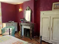Chambres d'hôtes Les Roses de Montherlant Hôtels à : Trie-Château