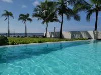 Brizo Hotel & Beach Resort - С бассейном