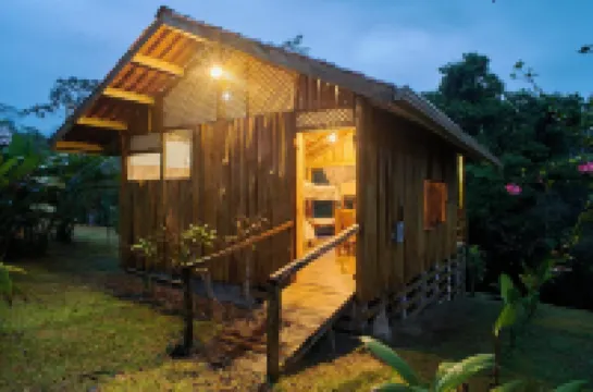 Santa Maria Volcano Lodge Hotel & Restaurante โรงแรมใน