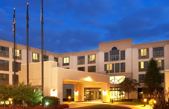 底特律都會機場萬豪酒店