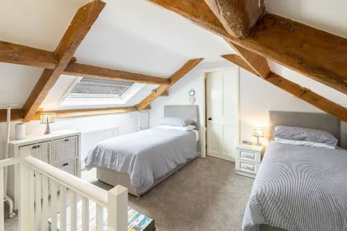 Host & Stay - Arundel Cottage - Tiny Houses