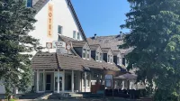 Hotel Gasthof Zur Heinzebank Hotel a Lengefeld