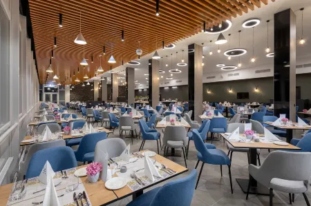 Hunguest Hotel Beke Отели в г. Хайдусобослоский яраш