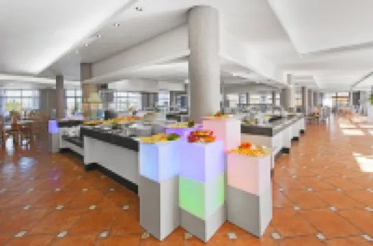 Elba Castillo San Jorge & Antigua Suite Hotel