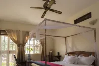 Raja Excelsior Hotel Hotels in Kabarole