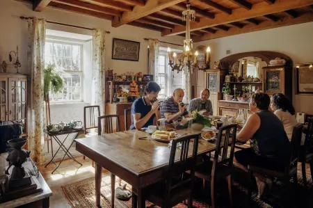 Quinta do Espírito Santo Отели в г. Ангра-ду-Эроижму