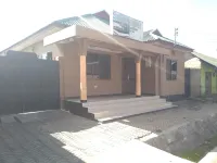 Tengoz Lodge Отели в г. 