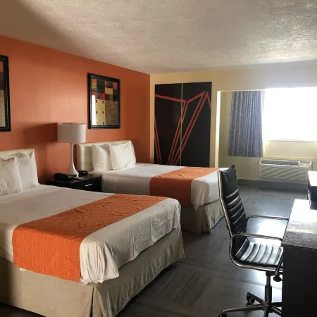 Howard Johnson by Wyndham North Bergen Отели в г. Норт-Берген