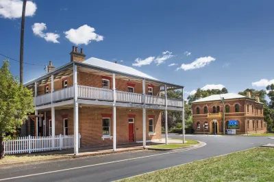 The Parkview Hotel Mudgee Hotels near Mudgee Golf Club