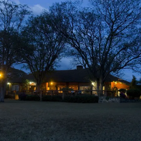 Jacaranda Lake Elementaita Lodge