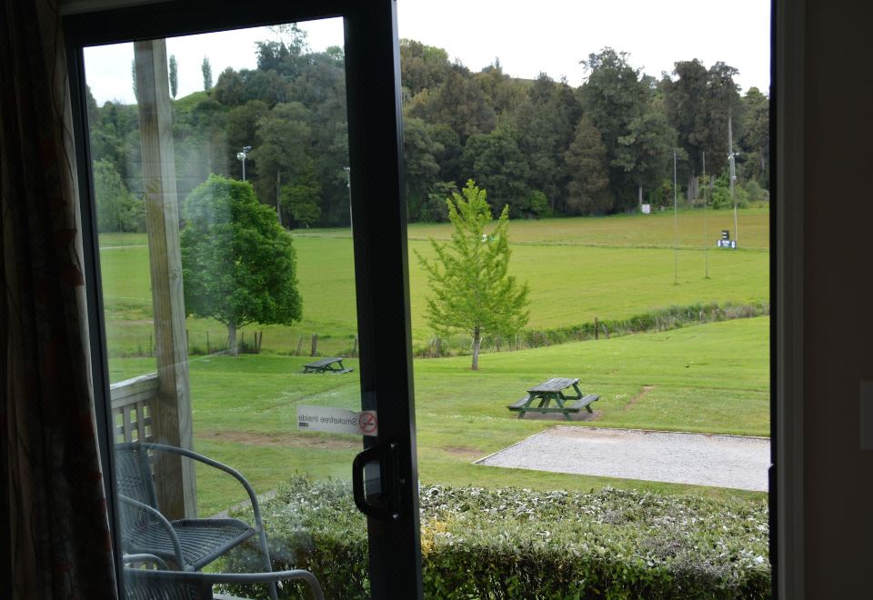 와이토모 탑 10 홀리데이 파크