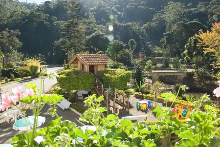 Hotel Bucsky Отели в г. Нова-Фрибургу