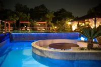 Royal Torarica - Pools