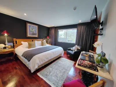 Ana Frank Boutique Hotel