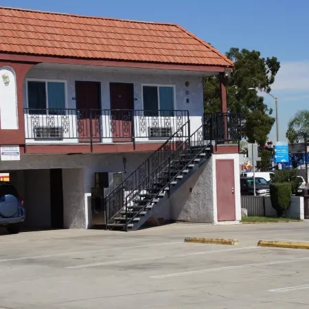 Beach Inn