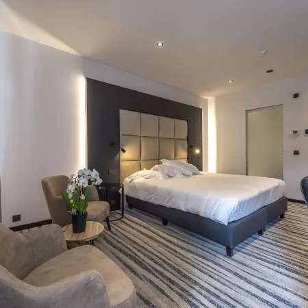 Hotel Monarc