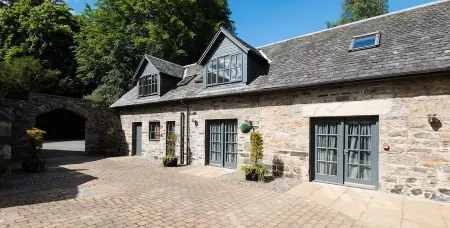 Craigatin House & Courtyard Отели в г. Питлохри