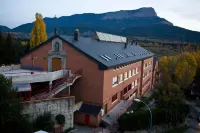 Residencia Albergue Jaca Các khách sạn ở 