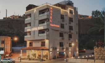 Petra Corner Hotel