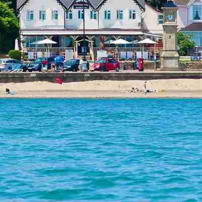 Waterfront Inn Hotel Exterior