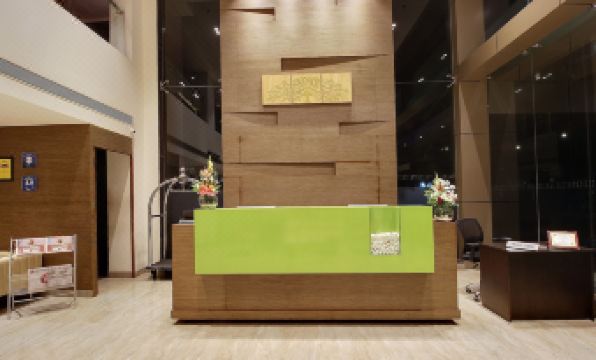 Temple Tree Hotel Shirdi - Housity