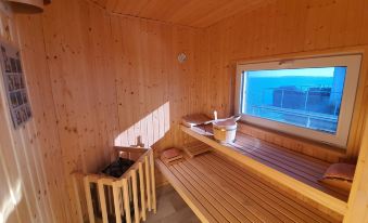 Schwimmendes Haus Robby II