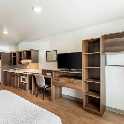 Extended Stay America Suites - Denver - Centennial Hoteles cerca de United States Citizenship and Immigration Services