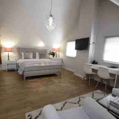 In de Witte Dame Hotel Bar Kitchen Apartments Rooms