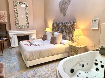 Akla Hotel Mérida Centro de Interpretacion los Columbarios 주변 호텔