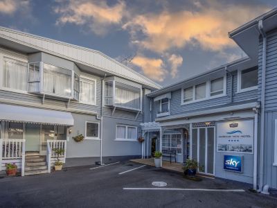 Harbour View Motel and Waterfront Apartments