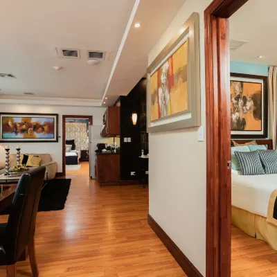 Hotel Palma Real Hotels near La Sabana Metropolitan Park