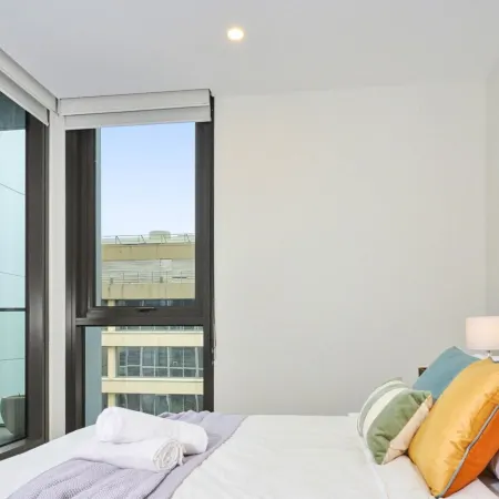 Kozyguru | Moonee Ponds | Modern 1 Bed Apt Parking