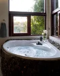 Leopard's Lair Bush Lodge - Kylpyammeita