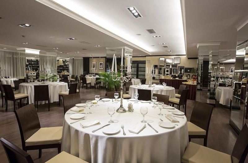 Ramada by Wyndham Iasi City Centre photo 5