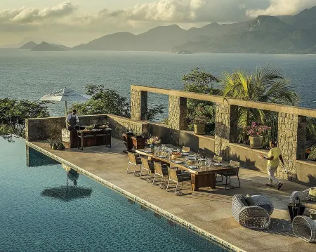 Four Seasons Resort Seychelles