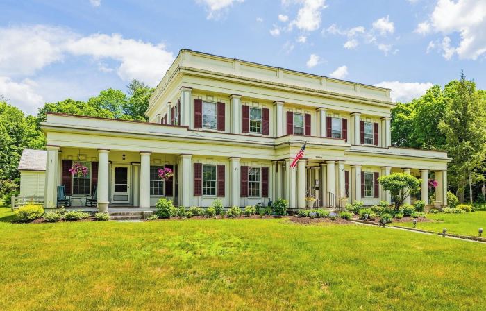 Arlington Inn & Spa