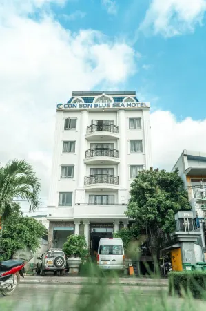 Con Son Blue Sea Hotel Отели рядом с достопримечательностью «Пуло-Кондор»