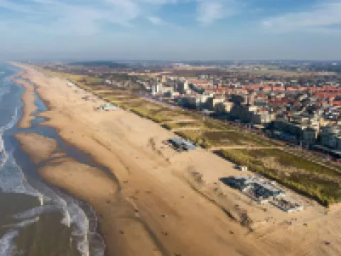 Holiday Home Noordwijkerhout by Beach