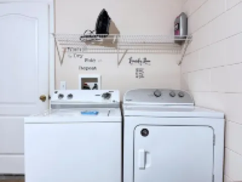 Lovely 3-Bedroom Pool Villa-1445Scd