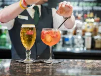 Holiday Inn 曼徹斯特 - 西 鄰近斯賓尼菲爾德區（Spinningfields）的酒店