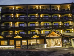 National Park Hotel & Spa