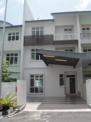 Batu Ferringhi - Shamrock Beach Villas, Penang