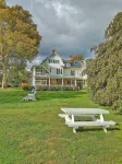 Sandaway Suites & Beach Hotels in Tilghman Island